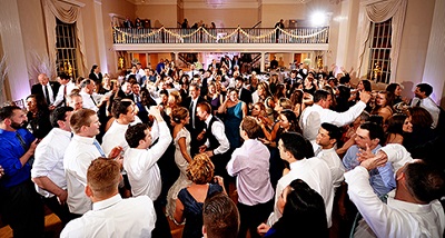 bride groom packed dance floor